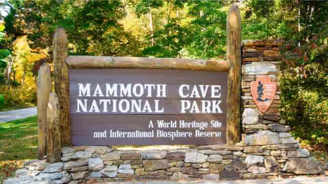can you kayak inside mammoth cave
