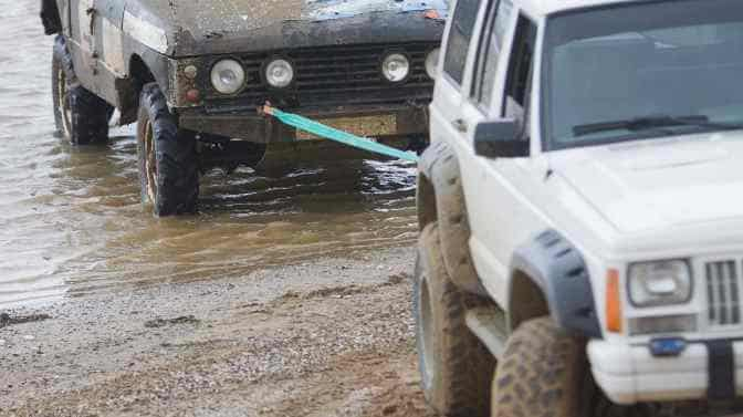 can you use a tow dolly on a jeep